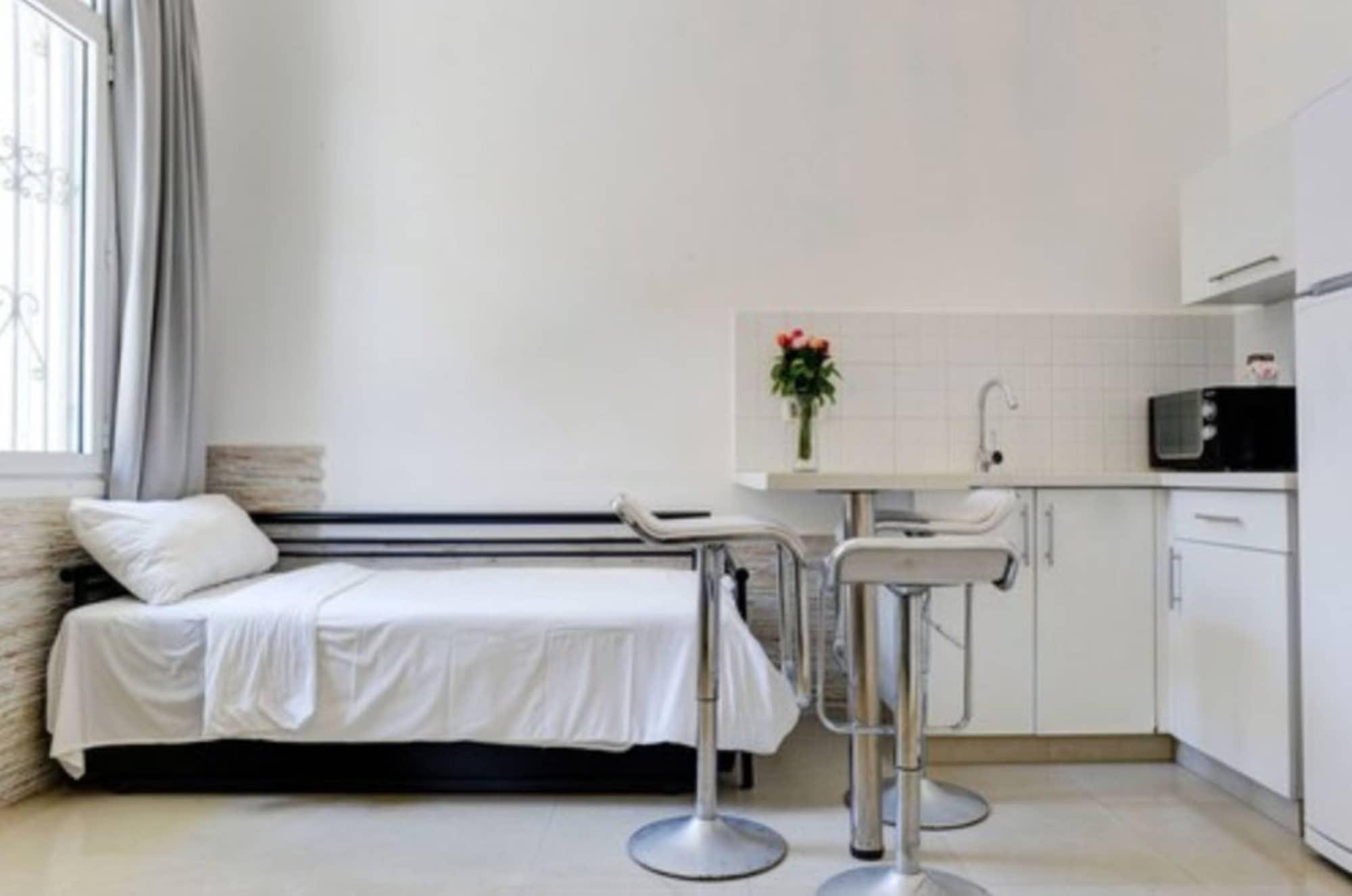 Liber Tel Aviv Sea Shore Suites By Raphael Hotels Exterior photo