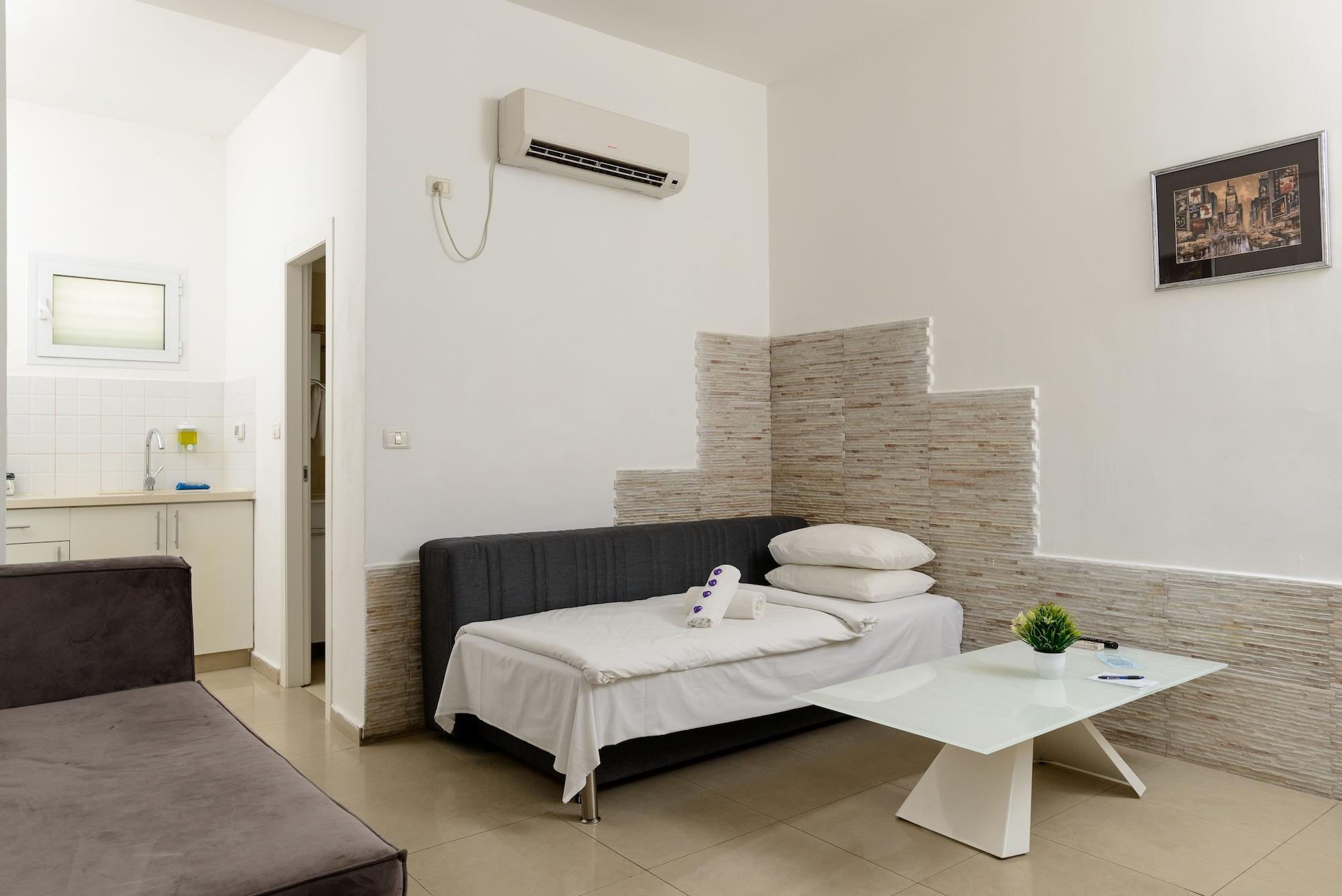 Liber Tel Aviv Sea Shore Suites By Raphael Hotels Exterior photo